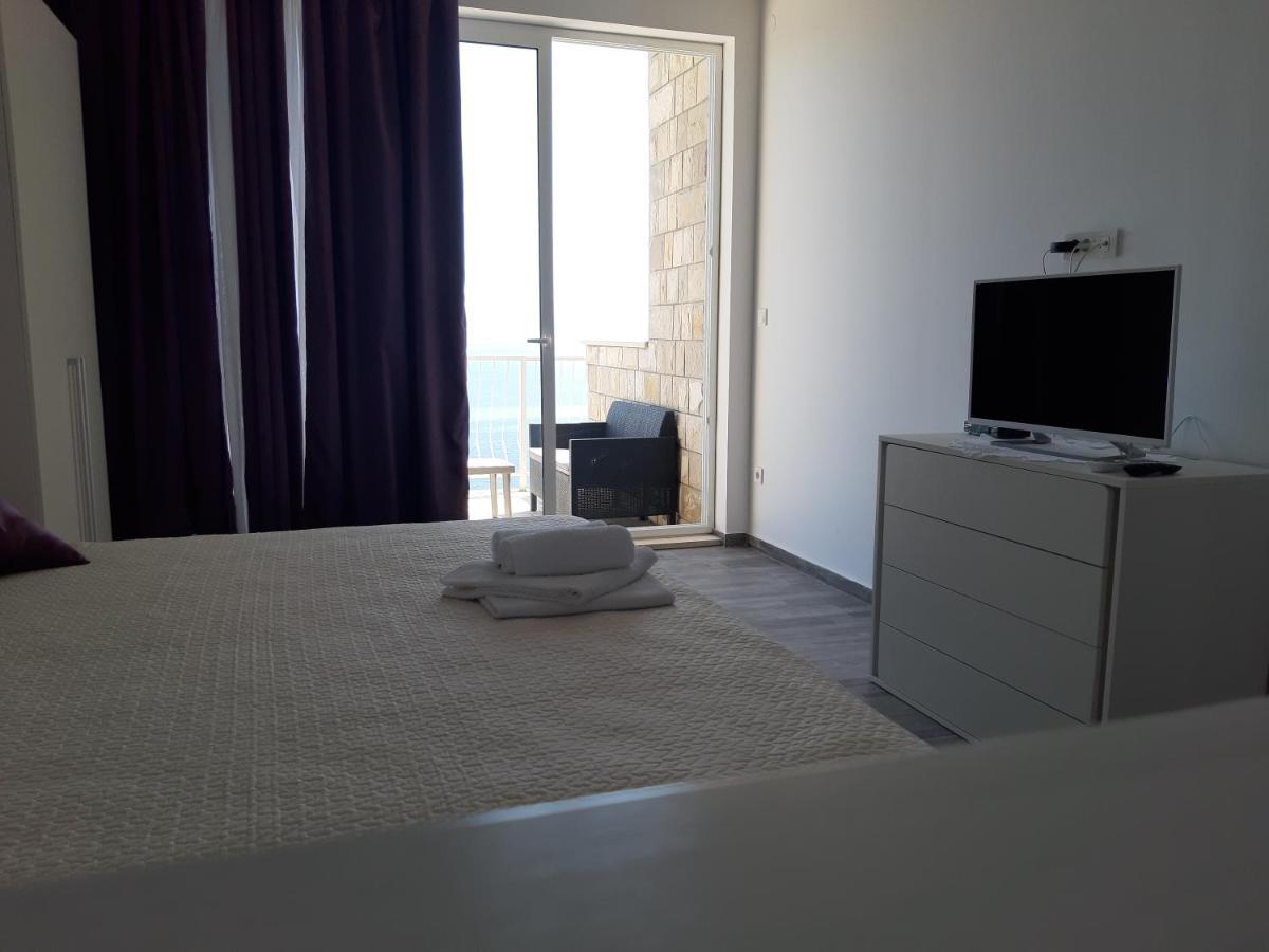 Relaxing Apartment With A Sea View 2 Sobra Eksteriør bilde